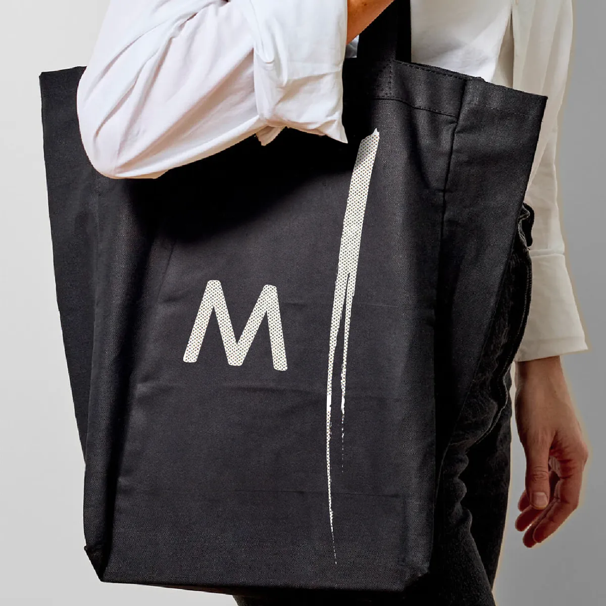 Black-Bag-M-Avenue