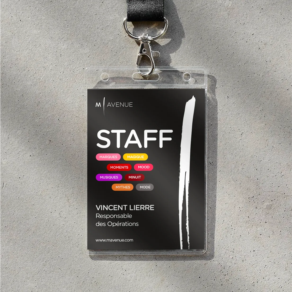 badge-staff---mavenue-noir